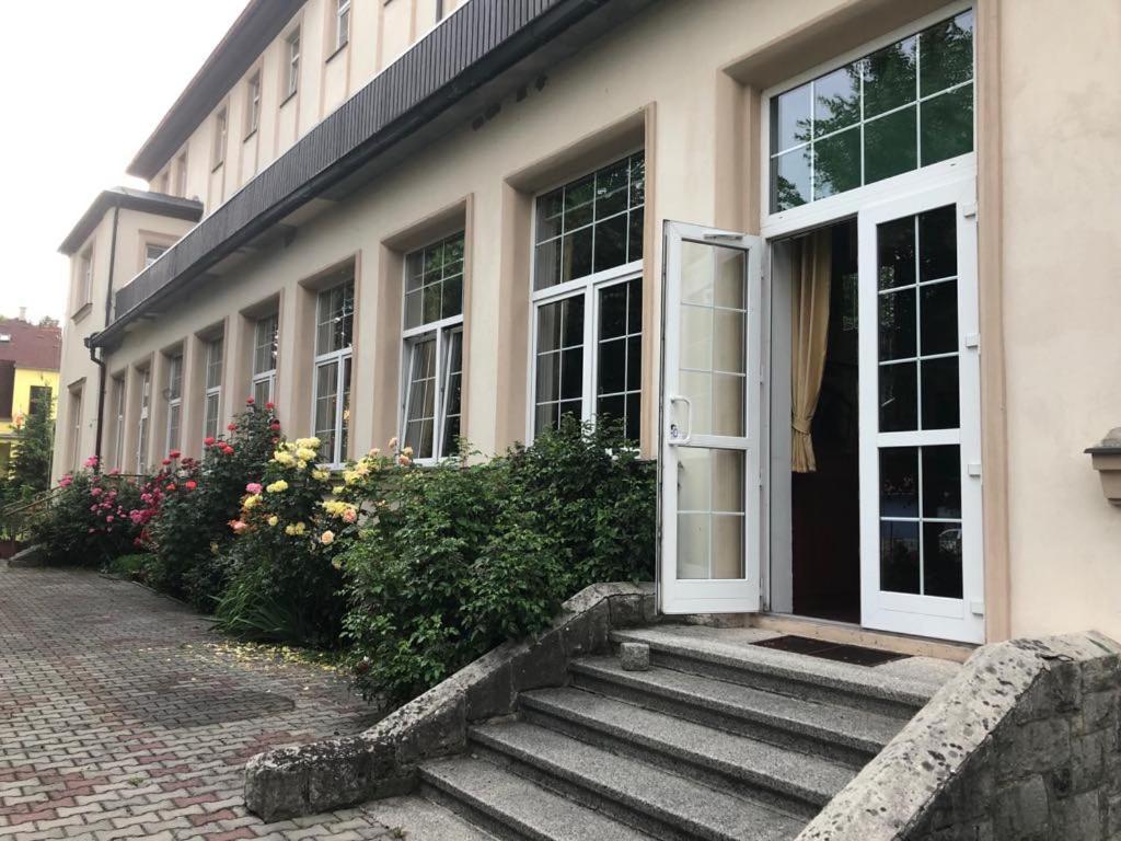 Grandhotel Novy Bor Exterior photo